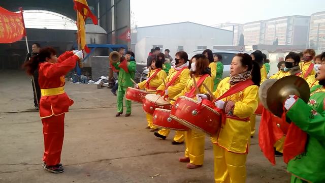 永大機(jī)械祝元宵節(jié)快樂(lè)！